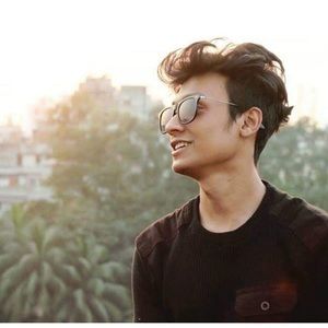 Meet your Posher, Johnny